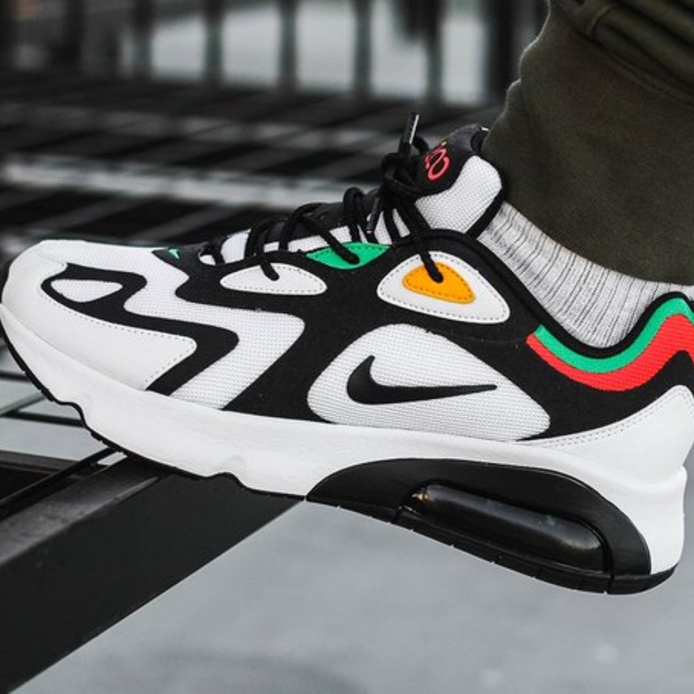 Nike 200 rasta
